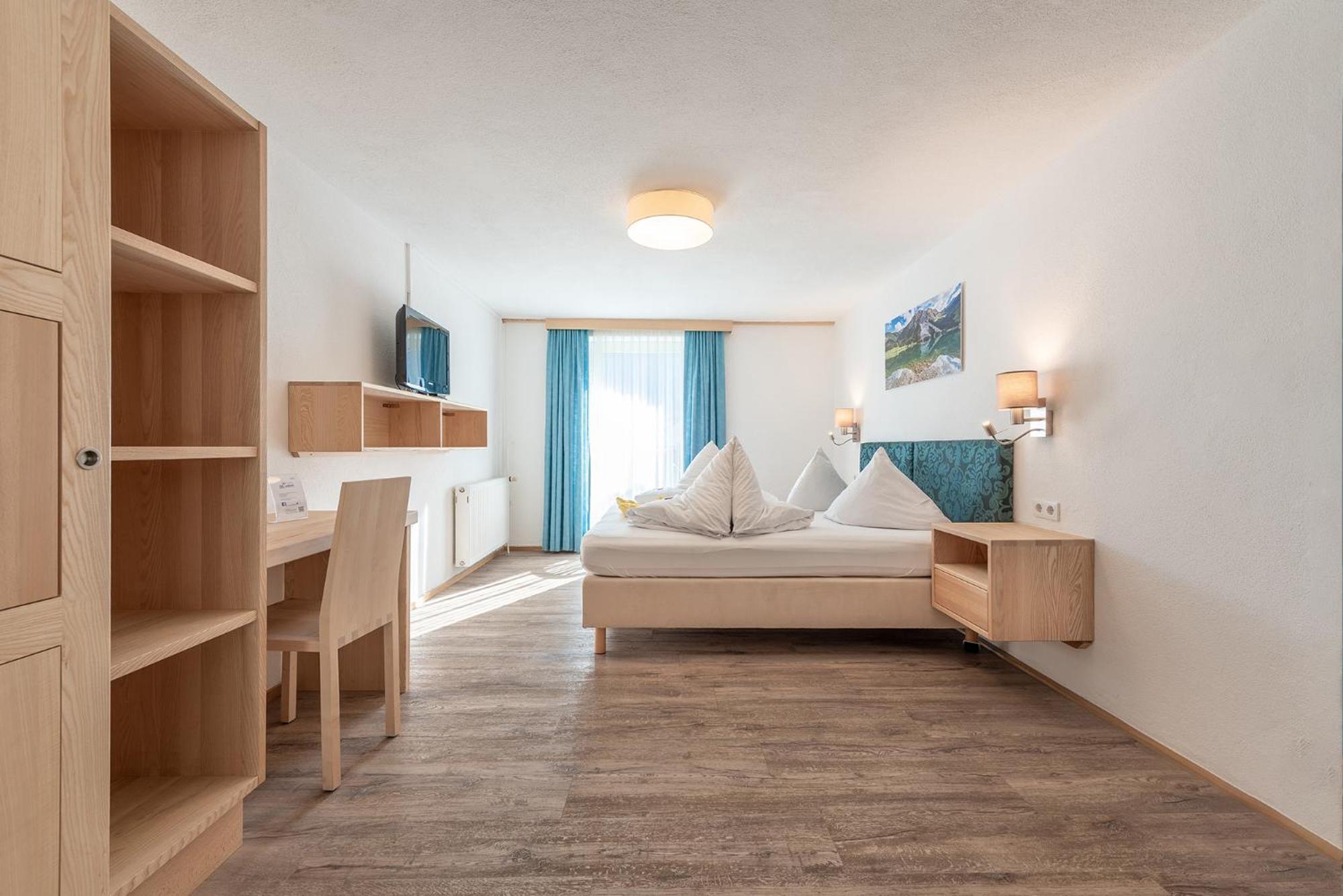 Gasthof Enzian Tannheim Habitación foto