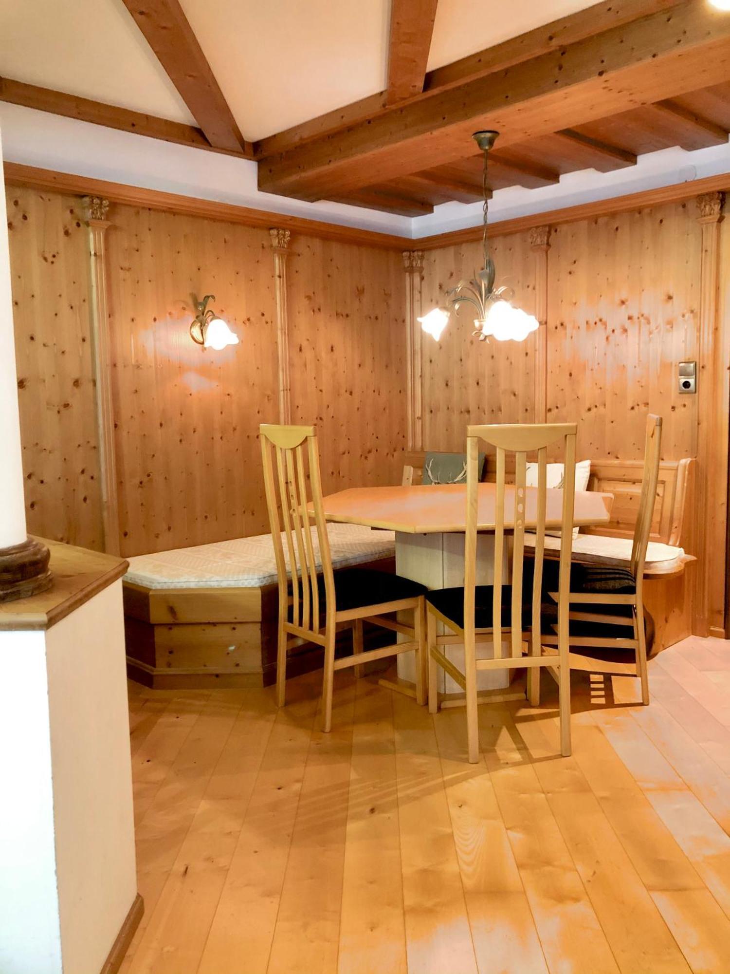Gasthof Enzian Tannheim Habitación foto